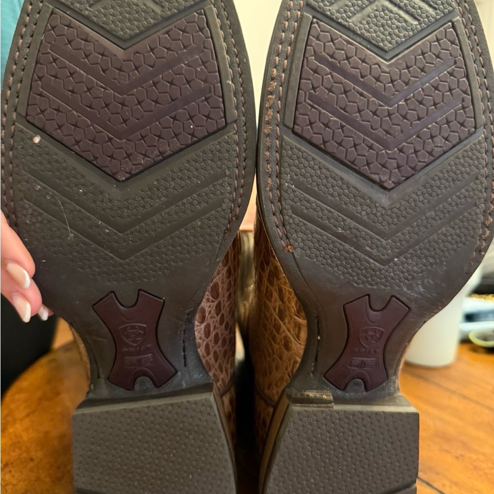 Caiman croc belly ariat boots 10.5 EE - Picture 5 of 5